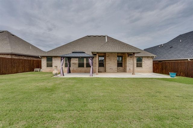 9208 SW 41st Street, Oklahoma City, OK 73179