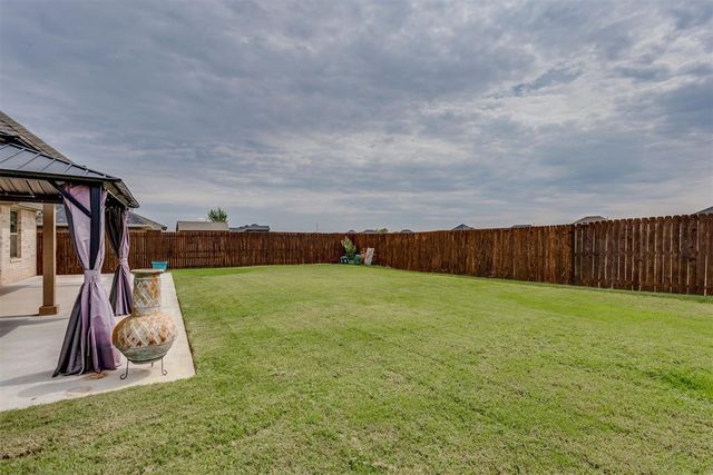 9208 SW 41st Street, Oklahoma City, OK 73179