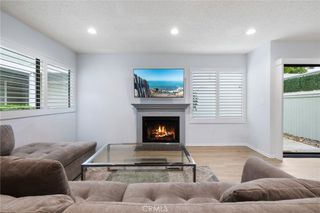 27114 Hidaway Avenue 3, Canyon Country, CA 91351