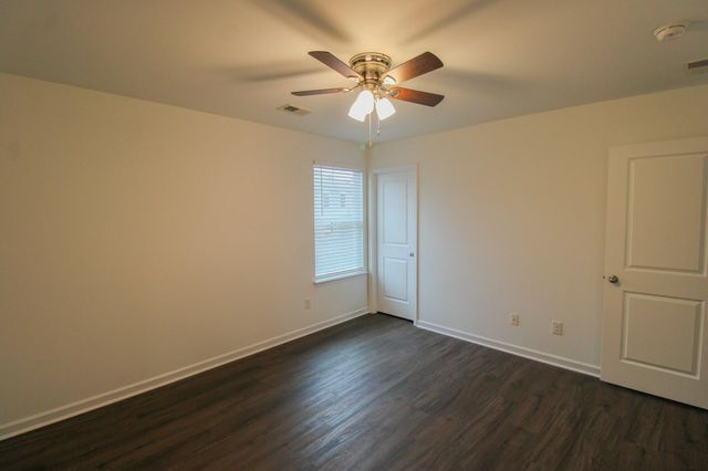 305 Legendres Drive, Goose Creek, SC 29445