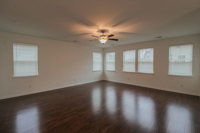 305 Legendres Drive, Goose Creek, SC 29445