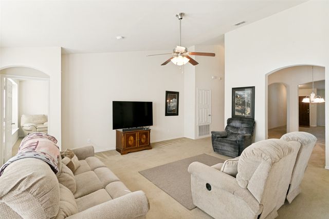 5839 Twilight Drive, Grand Prairie, TX 75052