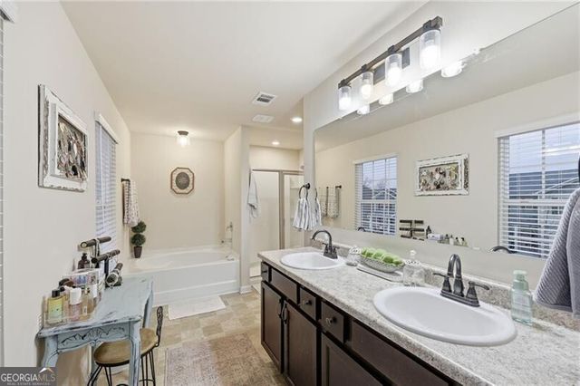 276 Maple Brook Drive, Dawsonville, GA 30534