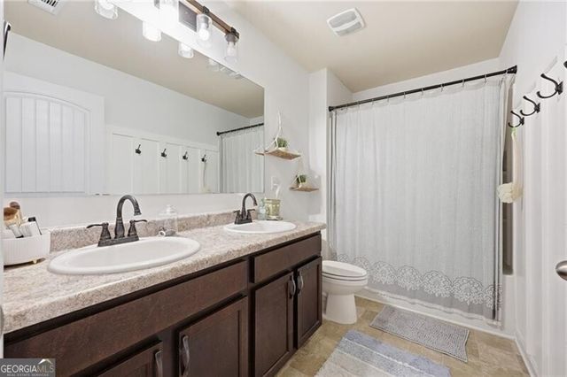 276 Maple Brook Drive, Dawsonville, GA 30534