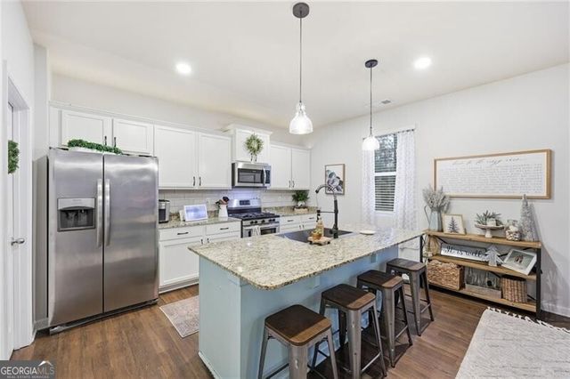 276 Maple Brook Drive, Dawsonville, GA 30534