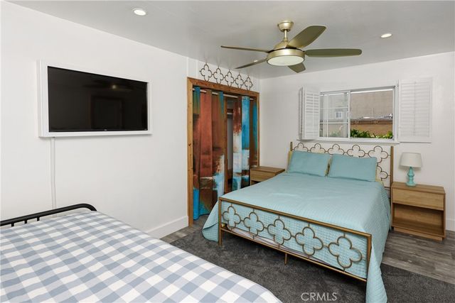 2214 W Oceanfront B, Newport Beach, CA 92663