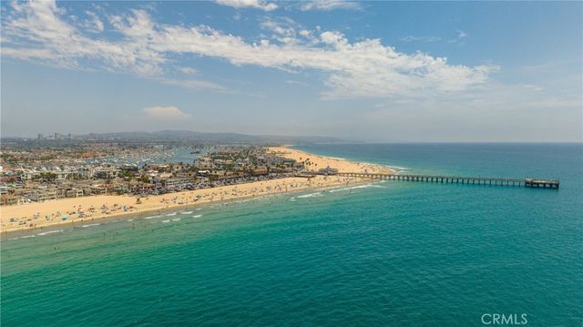 2214 W Oceanfront B, Newport Beach, CA 92663
