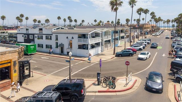 2214 W Oceanfront B, Newport Beach, CA 92663
