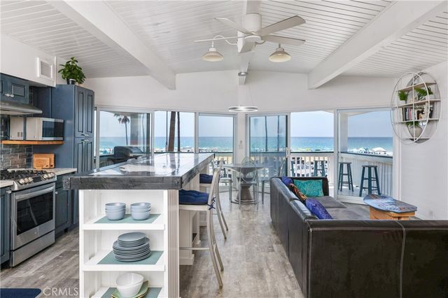 2214 W Oceanfront B, Newport Beach, CA 92663