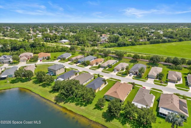 1556 Dittmer Circle SE, Palm Bay, FL 32909