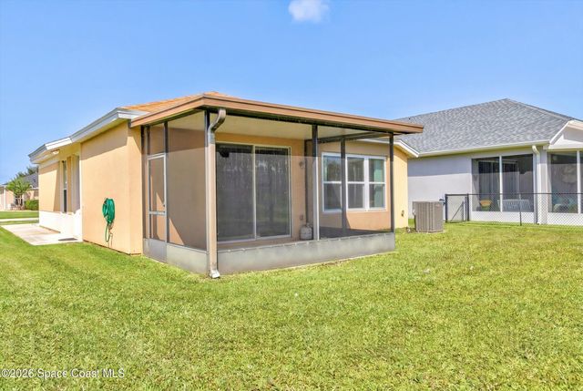 1556 Dittmer Circle SE, Palm Bay, FL 32909
