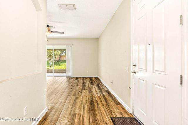 1556 Dittmer Circle SE, Palm Bay, FL 32909