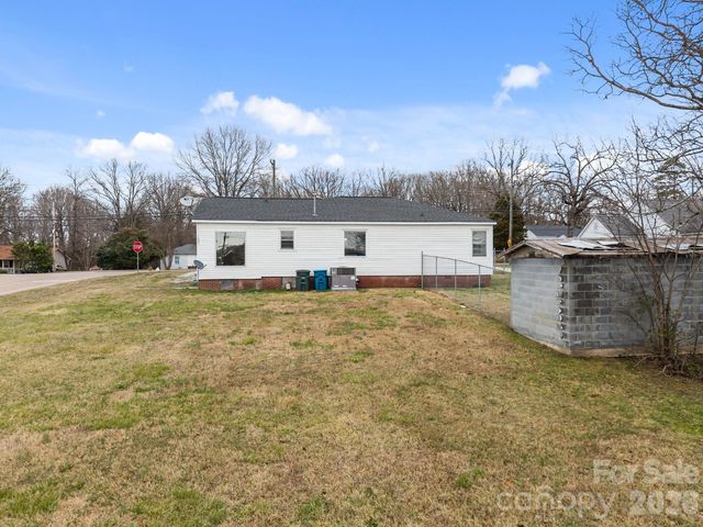 1415 E Council Street, Salisbury, NC 28146