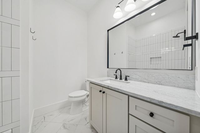 1227 Howard Lane, Bellaire, TX 77401