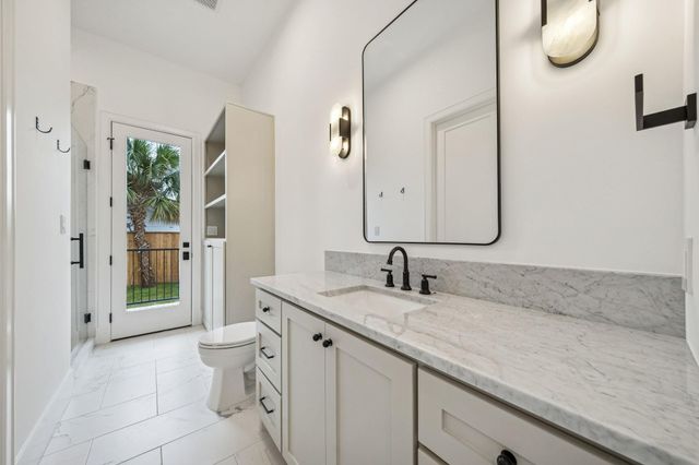 1227 Howard Lane, Bellaire, TX 77401