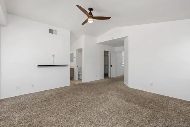 1967 Spanish Oak Way, Vista, CA 92081
