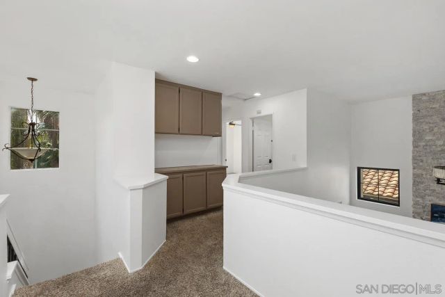1967 Spanish Oak Way, Vista, CA 92081
