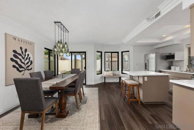 1967 Spanish Oak Way, Vista, CA 92081