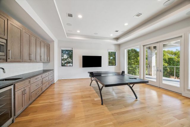 1249 Chippendale Road, Houston, TX 77018