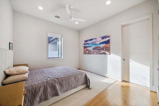 1249 Chippendale Road, Houston, TX 77018