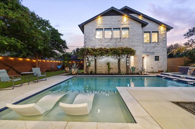 1249 Chippendale Road, Houston, TX 77018