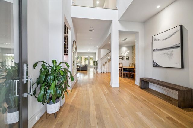 1249 Chippendale Road, Houston, TX 77018