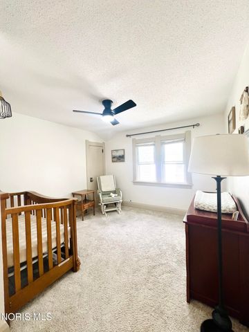 3704 Almeda Drive, Toledo, OH 43612