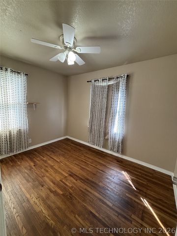 828 N Darlington Avenue, Tulsa, OK 74115