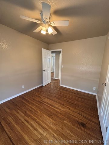 828 N Darlington Avenue, Tulsa, OK 74115