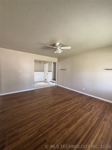 828 N Darlington Avenue, Tulsa, OK 74115