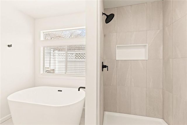 1820 Hampton Street, Lawrence, KS 66046