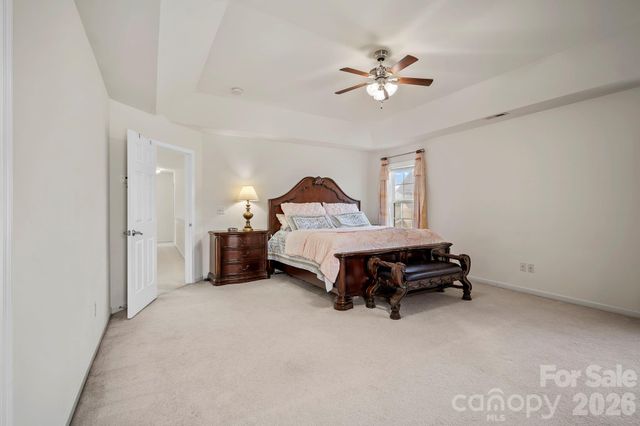 2 Breyerton Court, Asheville, NC 28804