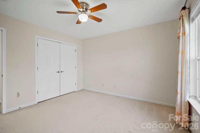 2 Breyerton Court, Asheville, NC 28804