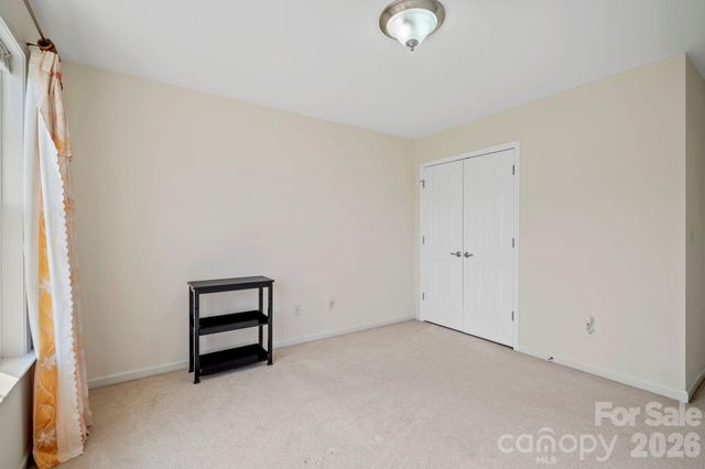 2 Breyerton Court, Asheville, NC 28804