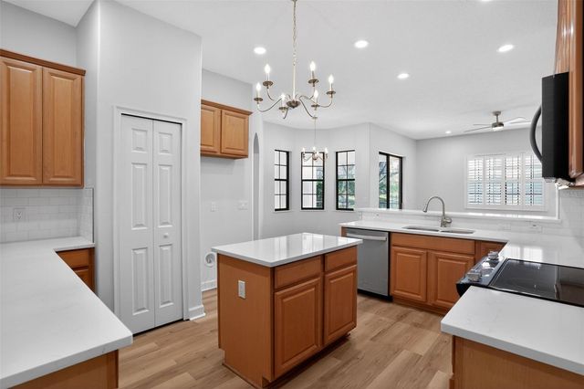 9052 PAOLOS PLACE, Kissimmee, FL 34747