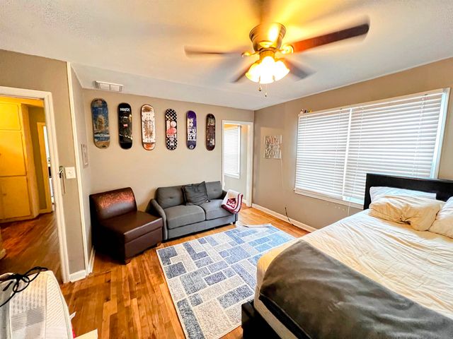 400 Murat Street, Tallahassee, FL 32304