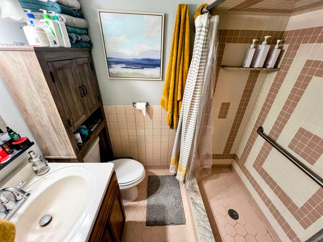 400 Murat Street, Tallahassee, FL 32304