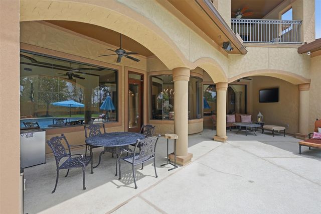14 Post Shadow Estate Court, Spring, TX 77389