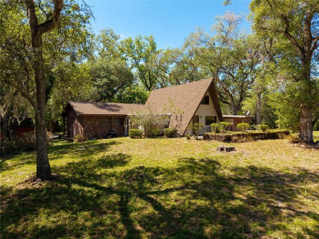 3166 TURTLE STREET, Dade City, FL 33523
