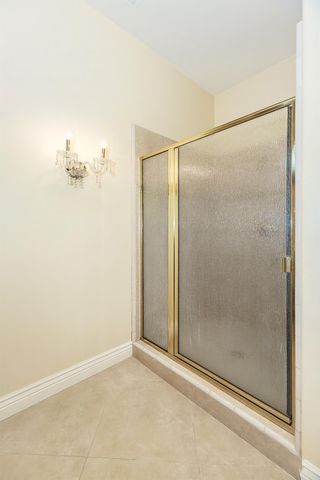 2135 SE Cottonwood Circle, Visalia, CA 93277