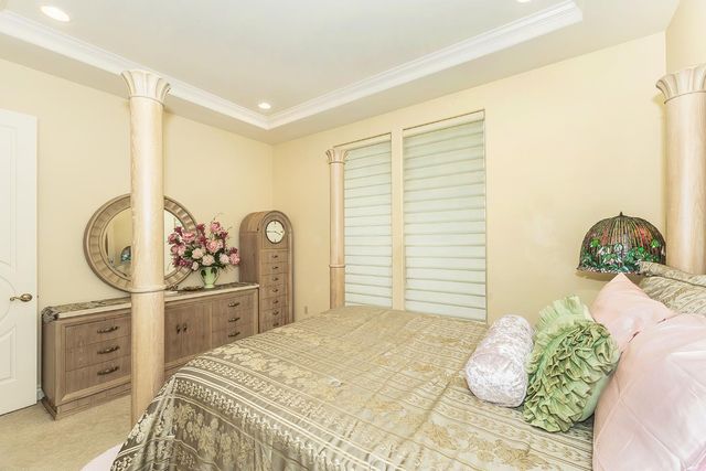 2135 SE Cottonwood Circle, Visalia, CA 93277