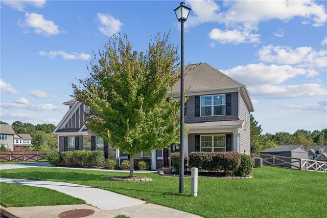 2225 Blackberry Court, Monroe, GA 30656