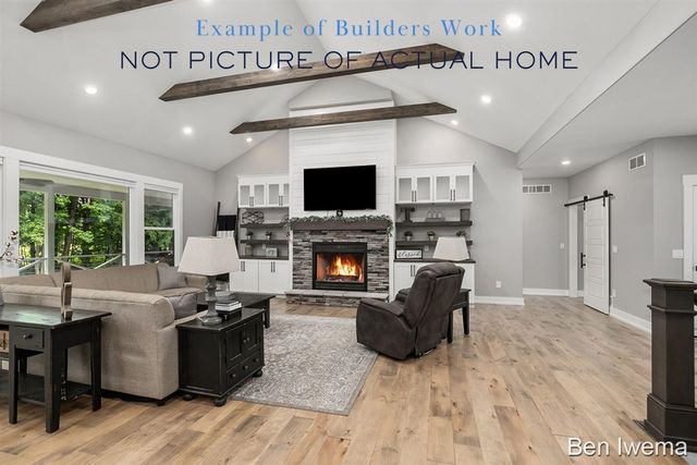 14089 Taft Street, Spring Lake, MI 49456