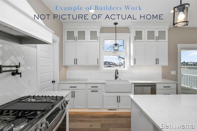 14089 Taft Street, Spring Lake, MI 49456