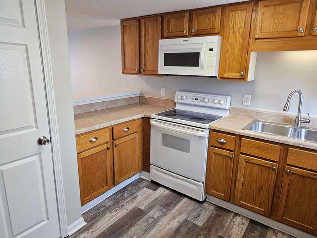 6703 Jefferson Pl Apt G2, Myrtle Beach, SC 29577