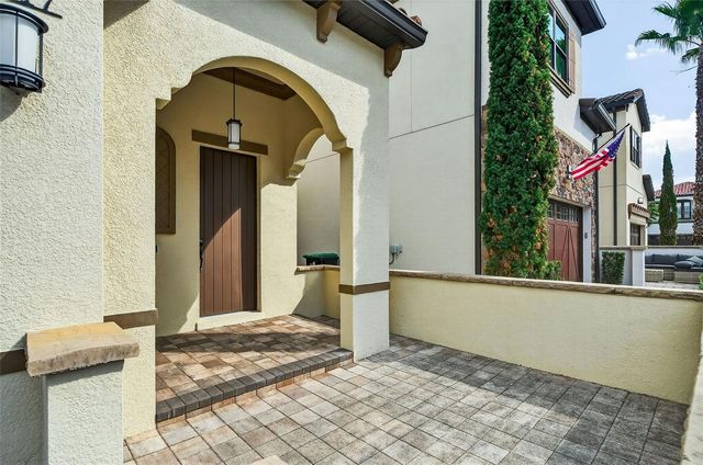 8317 VIA VITTORIA WAY, Orlando, FL 32819