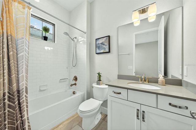 8317 VIA VITTORIA WAY, Orlando, FL 32819