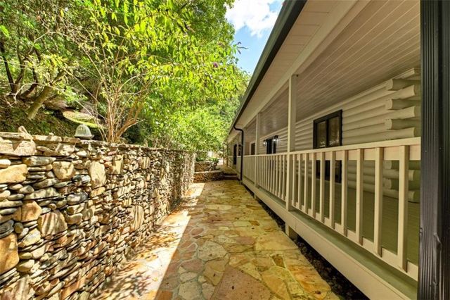 88 Pauls Lane, Ellijay, GA 30536