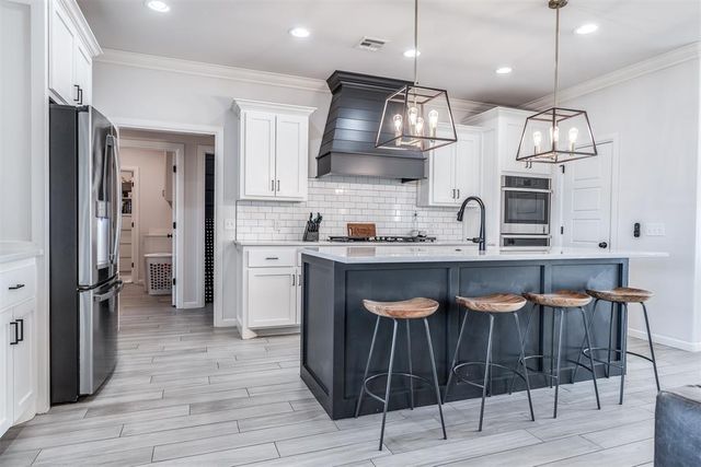 3281 Silver Crossings Circle, Piedmont, OK 73078