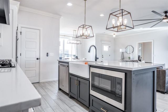 3281 Silver Crossings Circle, Piedmont, OK 73078